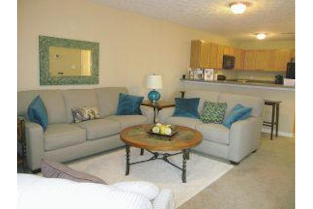 2 Bedrooms Etown Apartments